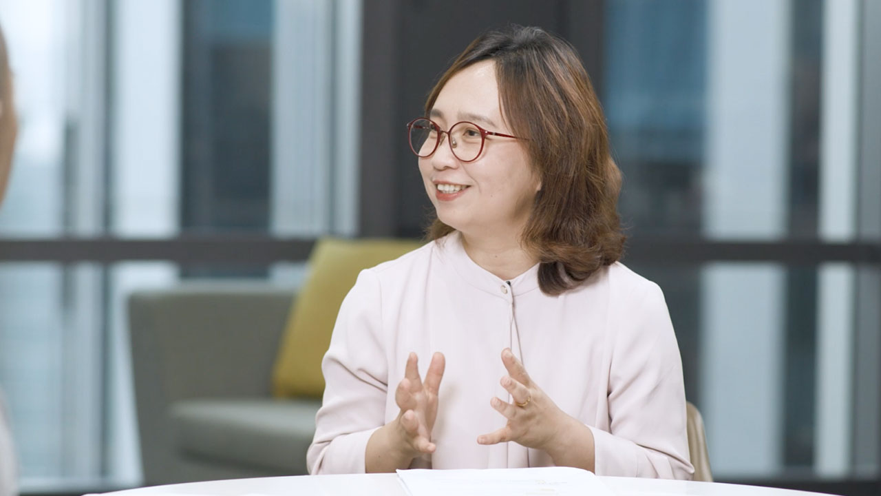 Mutual Benefit With Customers and Suppliers